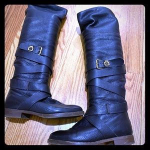 Chloe Paddington Buckle detail  brown boots